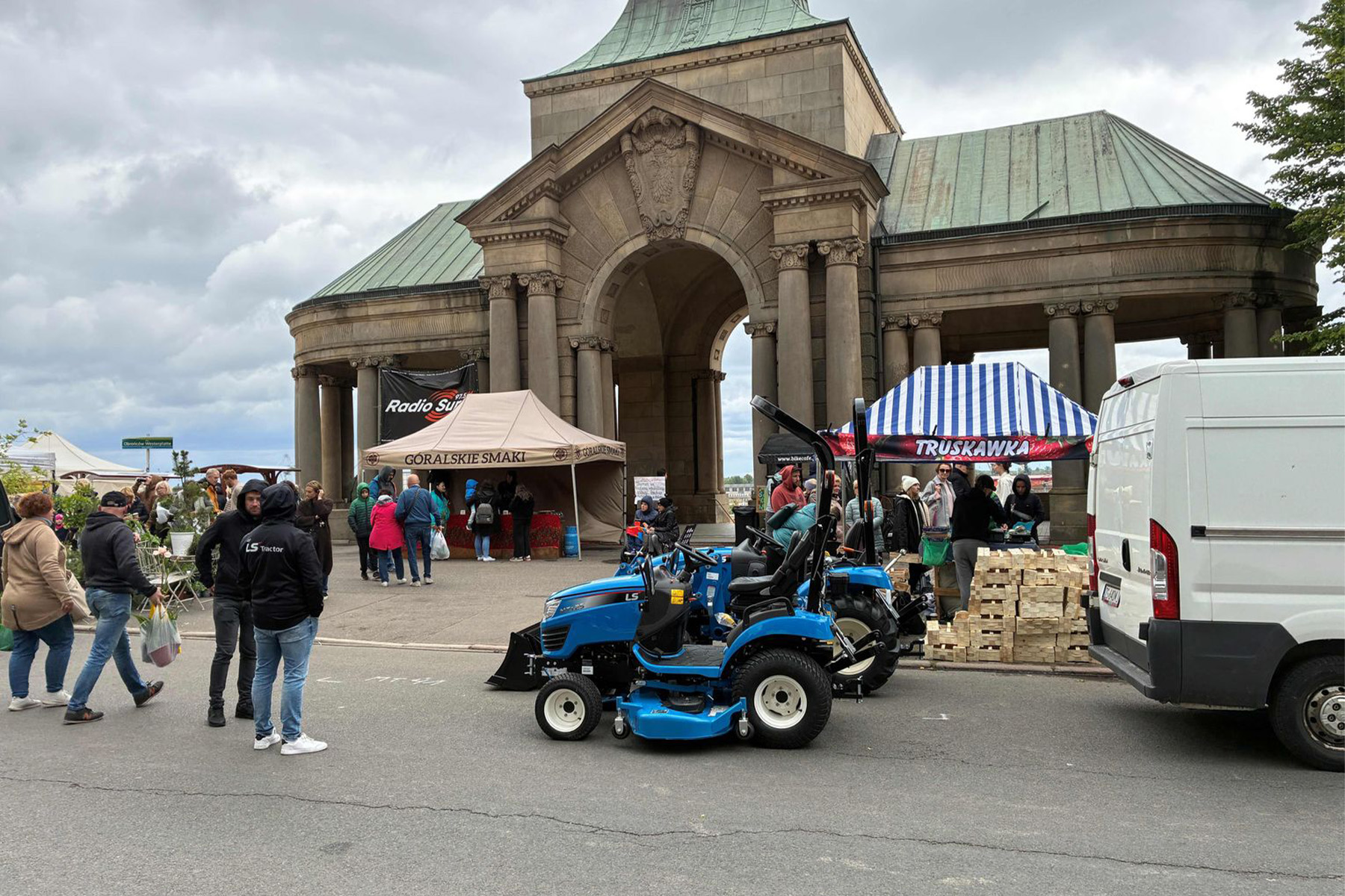 LS Tractor na Kiermaszu Ogrodniczym „Pamiętajcie o ogrodach” w Szczecinie